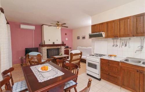 Holiday Home Splitska With Fireplace IV