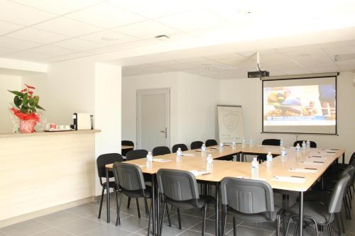 Brit Hotel Brive La Gaillarde - Restaurant La Limousine