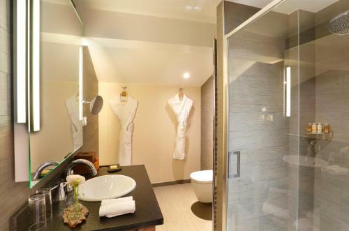 La Mainaz Hotel Restaurant And Resort