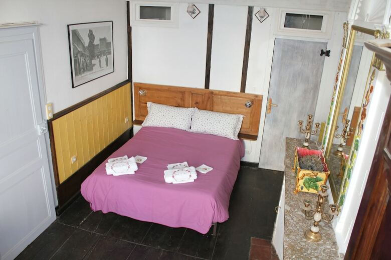 Bed & Breakfast L'enclos Des Jacobins