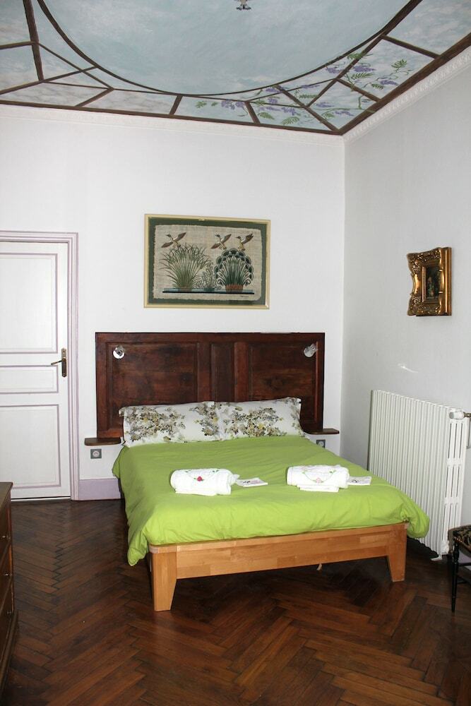 Bed & Breakfast L'enclos Des Jacobins