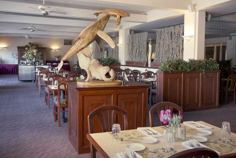 Hotel Wedgewood Resort