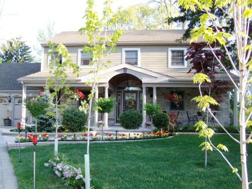 Bed & Breakfast The Porch And Pillow