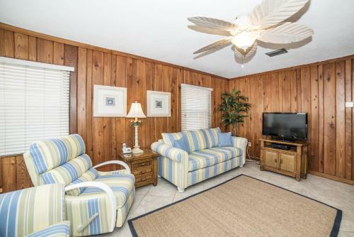 Beachfront Cottage