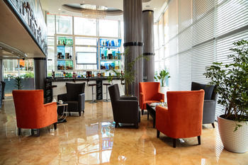 Eliana Hotel