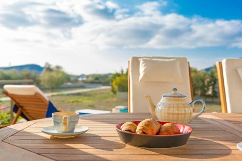 Legrena Beach Villa