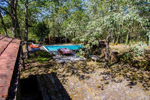 Liiiving In Caminha | Oak Tree Chill House