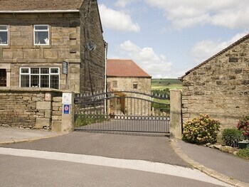 Padley Farm B&B
