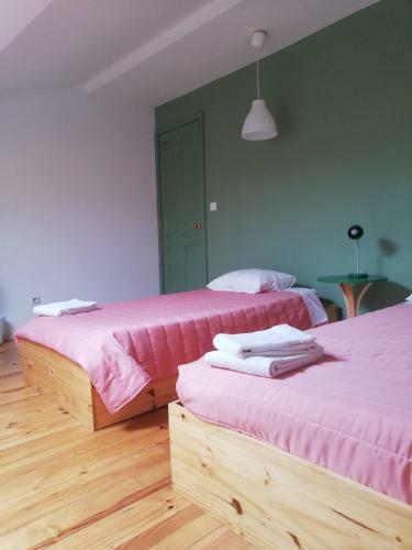 Albergue A-t�pica Guesthouse