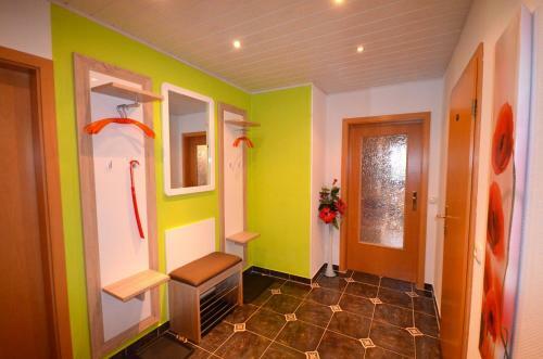 Apartamento Ferienwohnung Rennsteigblick