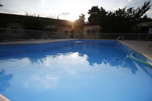 Hotel H�tel La Rocade
