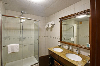 Imperial Golf View Hotel