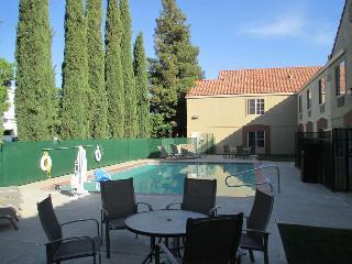 Hotel Best Western Brentwood Inn