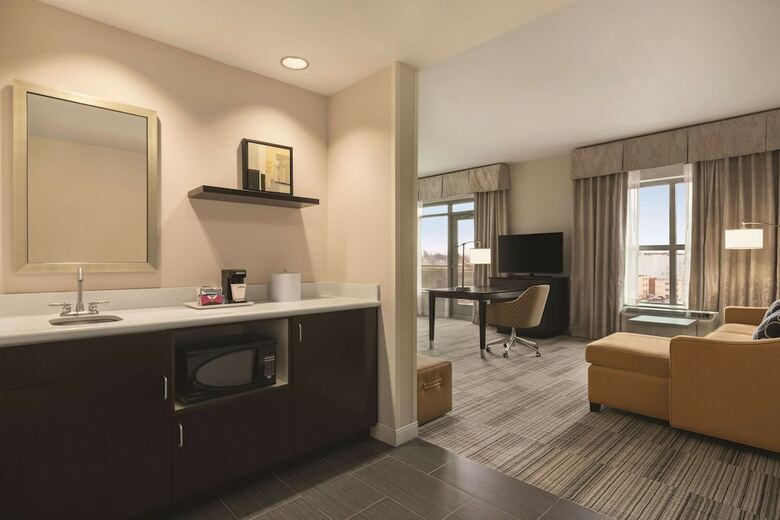 Hotel Hampton Inn And Suites Roanoke-downtown, Va