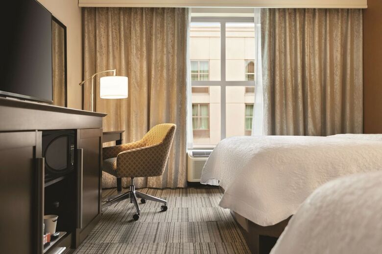 Hotel Hampton Inn And Suites Roanoke-downtown, Va