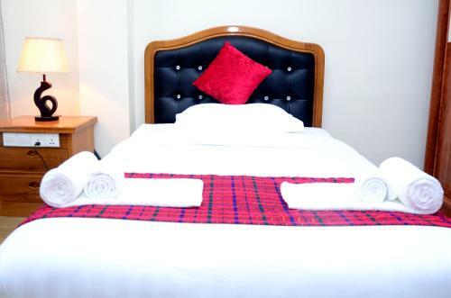 Hotel Madira @ Myitkyina