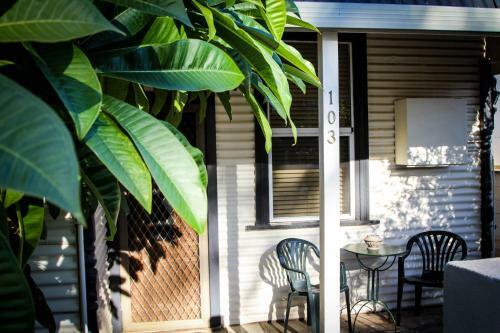 Heather's Mica Cottage