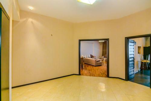 Apartamento Teatr Rashida Beibytova 2