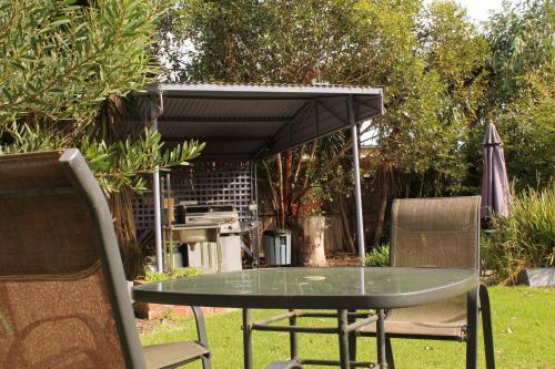 Inverloch Motel