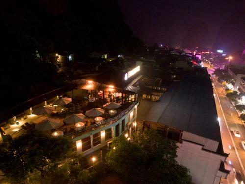 Hotel ?????????????