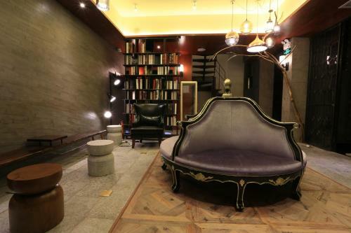 Hotel ?????????????