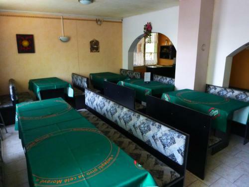 Hostal Penzion Janami