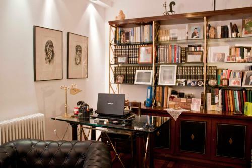 Luxury Apartment Demokratias