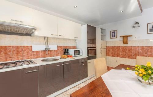 Apartamentos House Peresiji