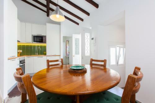Alg�s Village Casa 4