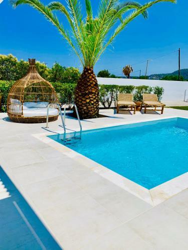 Mythos Luxury Villa