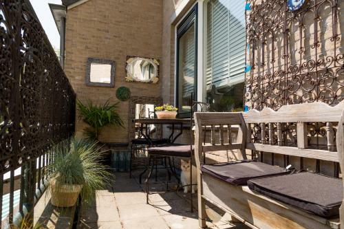 Silver Moon Bed & Breakfast