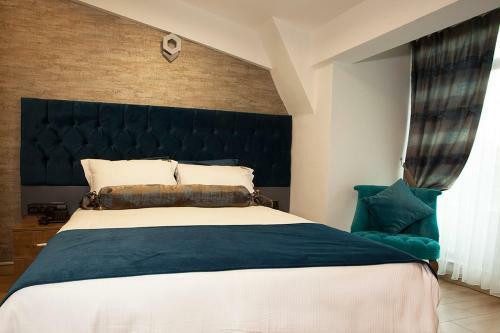 Hotel Castillo Luxury Rooms & Suites