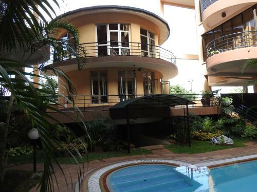 Hotel Cerenata Gardens Suites