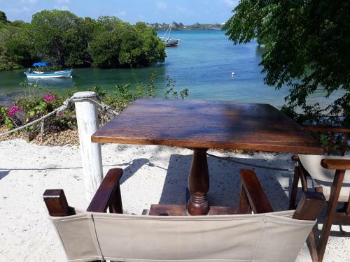 Albergue Merry Crab Beach Hotel