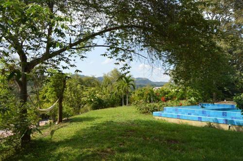 Casa Anapoima Kubik Aqua