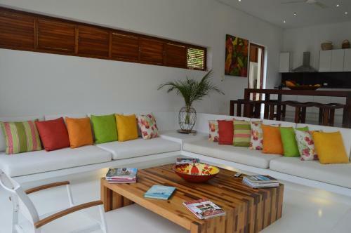 Casa Anapoima Kubik Aqua