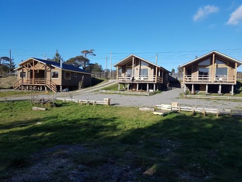 Caba�as Del Lago Huillinco