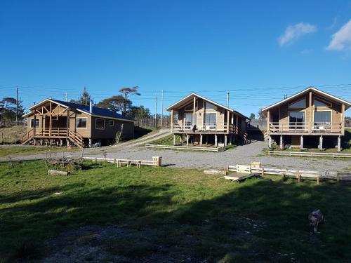 Caba�as Del Lago Huillinco
