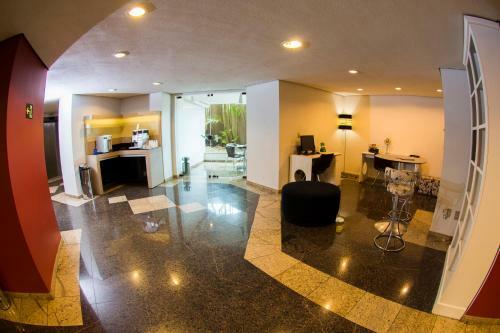 Lagoa Serena Flat Hotel