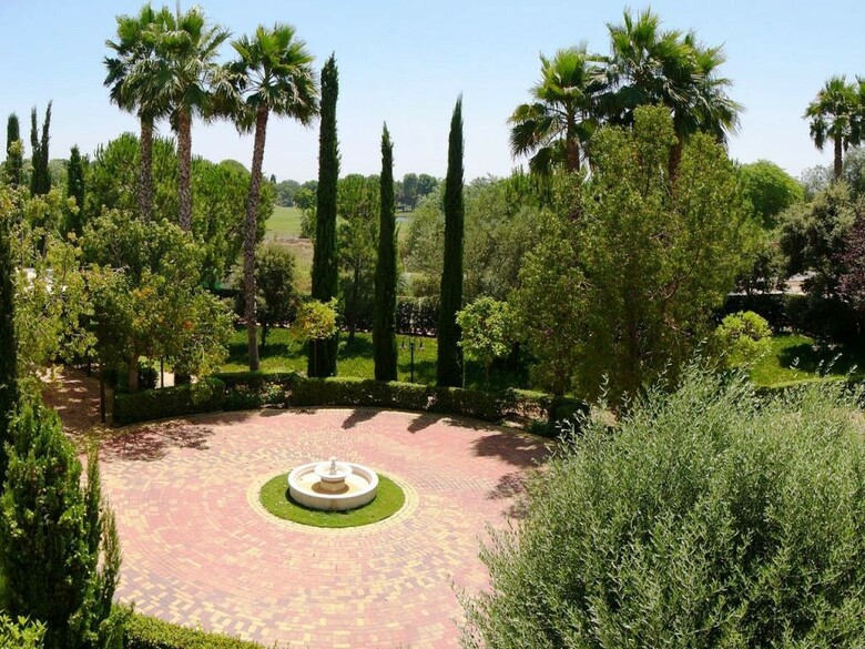 Hotel Ad-hoc Parque Golf