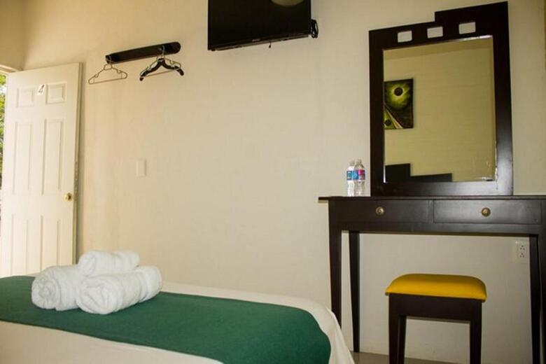 Rosvel Hotel