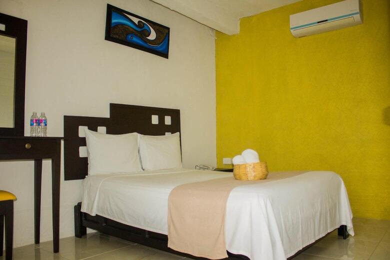 Rosvel Hotel