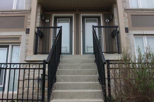 Luxury 3 Bedroom Townhouse