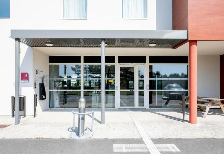 Hotel B&B H�tel Bordeaux Mios