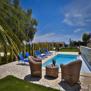 Nefeli Luxury Villas