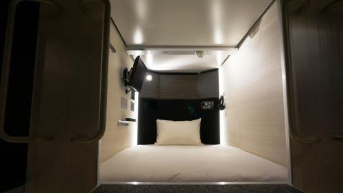 Akihabara Bay Hotel (female Only)