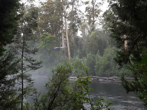 Albergue Tahune Airwalk Lodge
