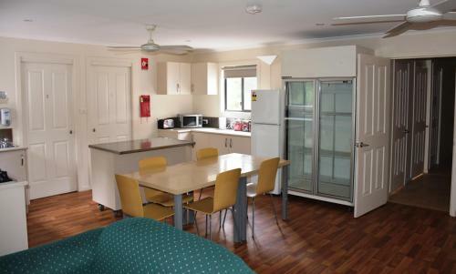 Albergue Tahune Airwalk Lodge