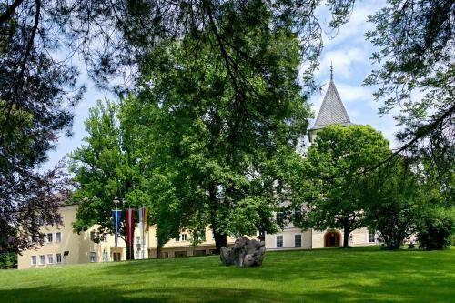 Hotel Bildungshaus Schloss Krastowitz