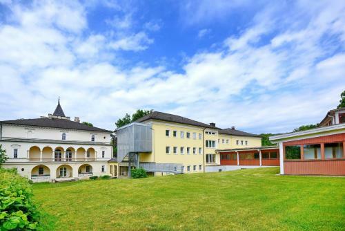 Hotel Bildungshaus Schloss Krastowitz